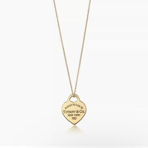 Return to Tiffany collection 
18k gold
Size small
On a 16'' chain